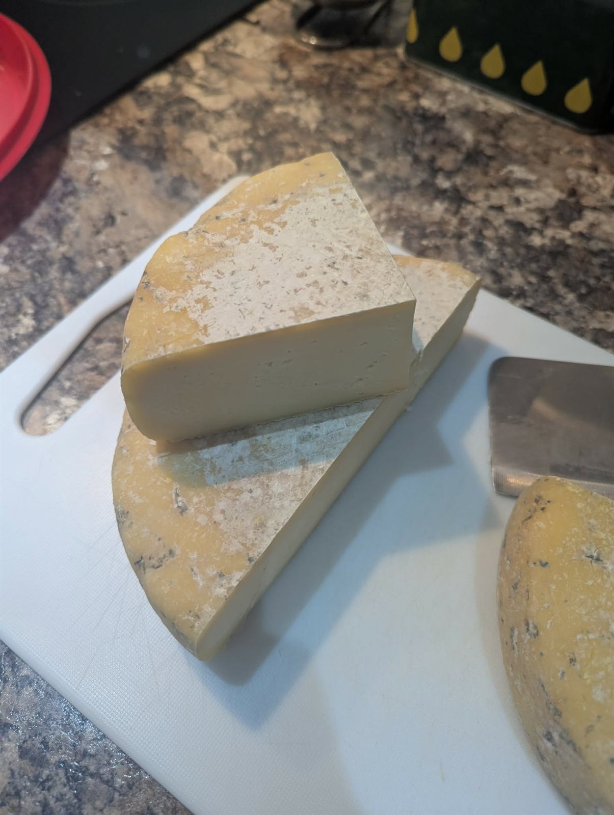 Tomme cheese, photo 3